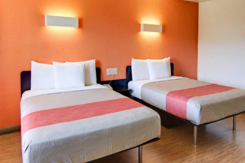 2 Queen Beds  Smoking - foto 4