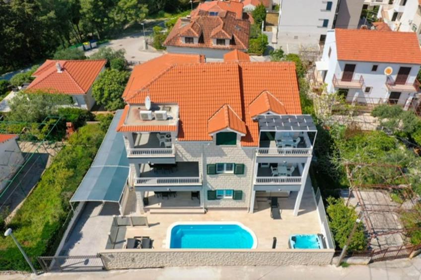 Villa Supetar Garden - Two Bedroom Apartment with Terrace - foto 33