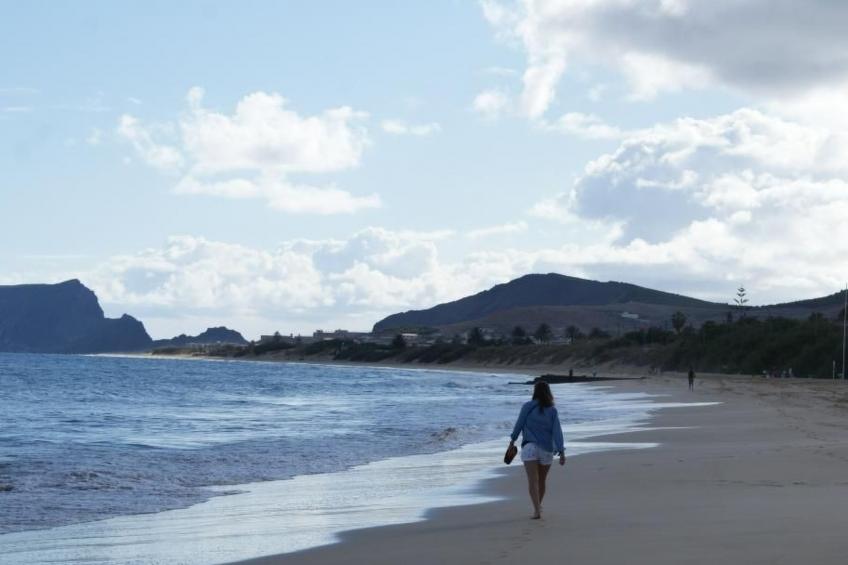 in Vila Baleira mit Garten - foto 9