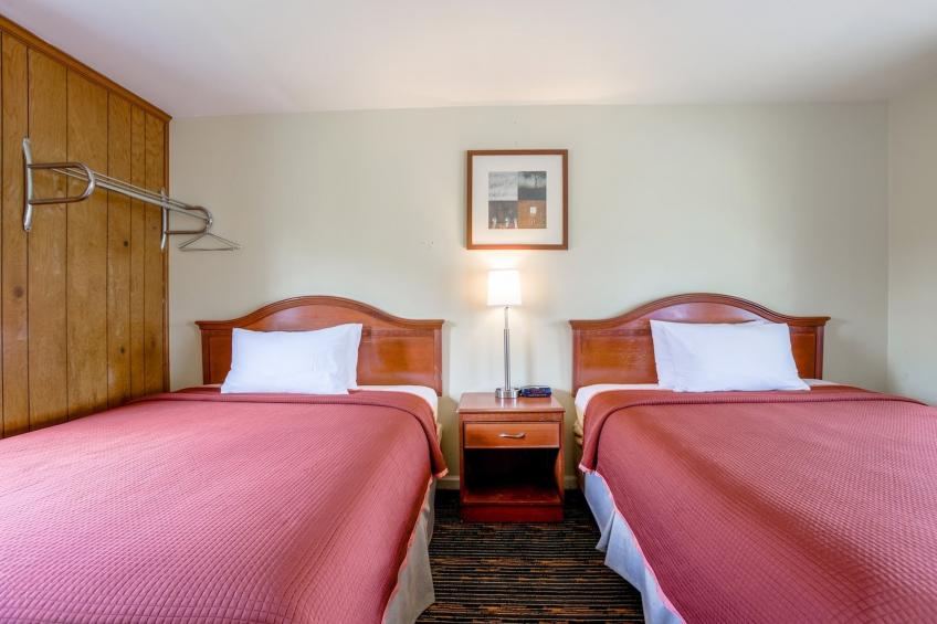 2 Queen Beds Non-Smoking - foto 28