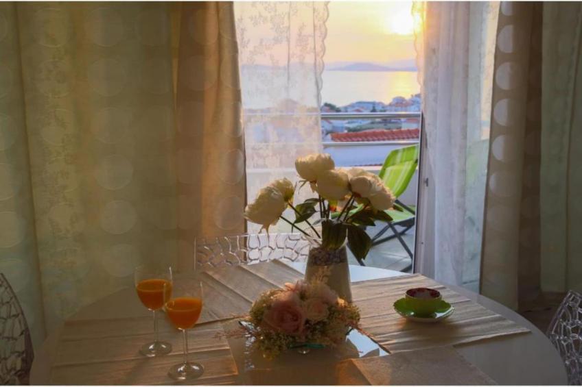 Sweet House Maja - Two Bedroom Apartment with Balcony and Sea View - foto 12