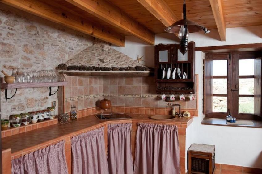Typisches kanarisches Steinhaus mit privatem Pool in Tuineje - foto 20