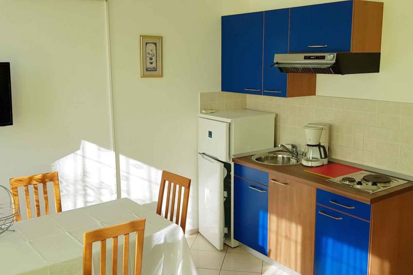 Holiday apartment with barbecue and air conditioning - BF-W2FX5