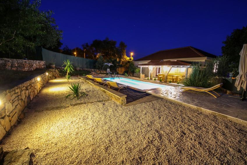 Gemütliche Villa Gabriel mit Schwimmbad - foto 42