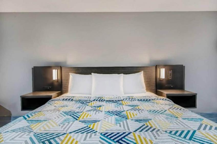 2 Queen Beds  ADA/RI Shower/Non-Smoking - foto 3