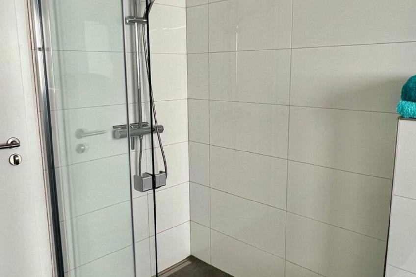 Moderne Wohnung mit Parkplatz und Rheinblick - foto 53