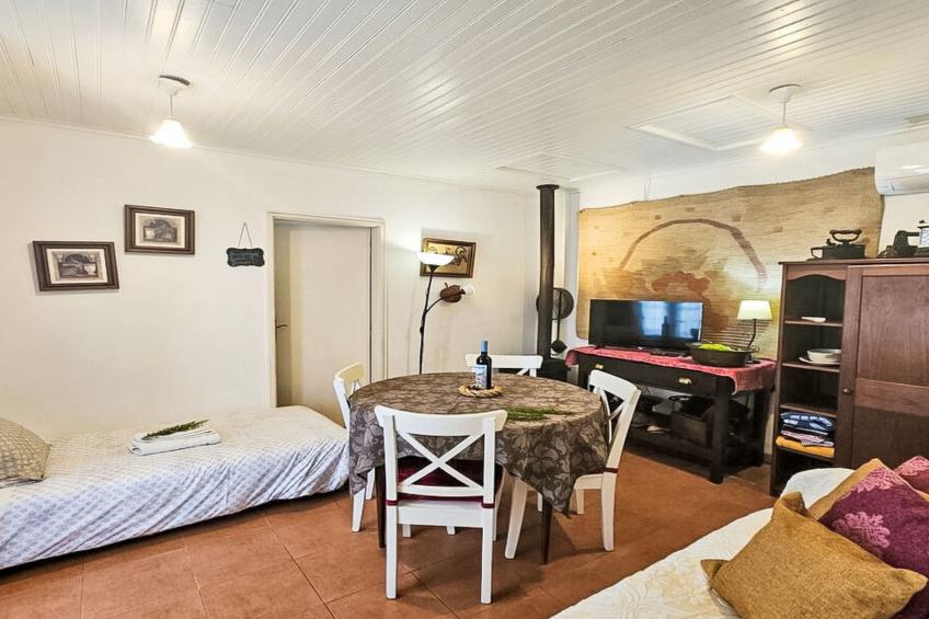 Haus in einem Bauernhof zwischen Weinbergen 1 - foto 12