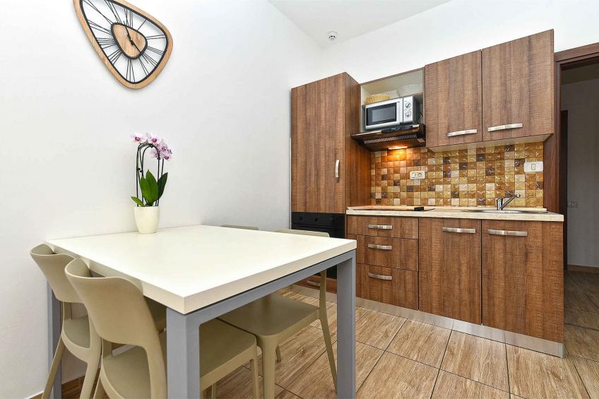 Vakantiewoning met airco en buitenzwembad - BF-VH7DV - foto 40