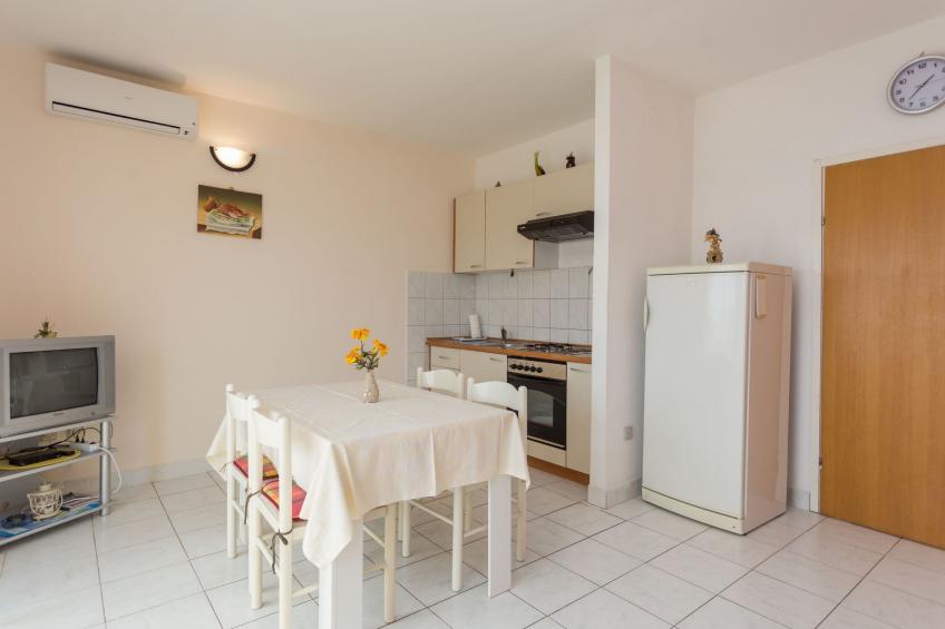 mit Blick auf das Wasser - foto 21