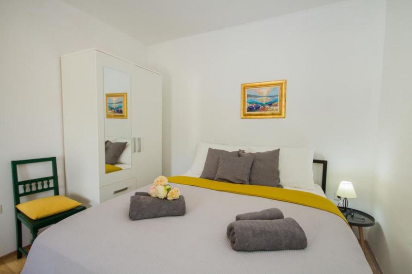 Tranquil Getaway Villa Prapatnica with Pool and Garden - Three  Bedroom Villa with Pool - foto 7