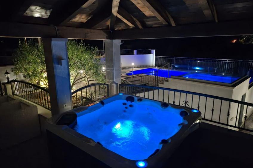 Stipanovi Dvori mit Bergblick - foto 37