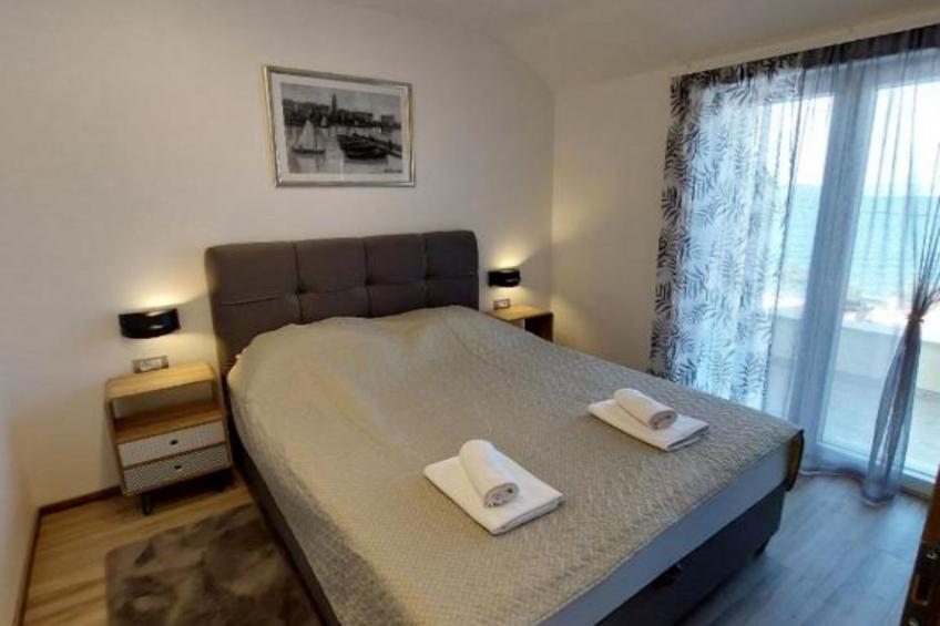 Villa Tamaris - Two Bedroom Holiday Home with Terrace and Swimming pool - foto 8