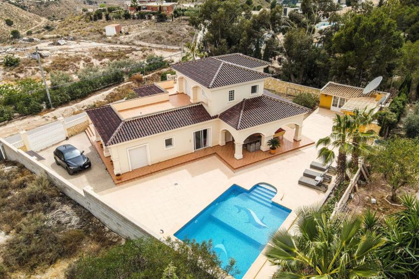 Villa Busot Alicante mit privatem Pool