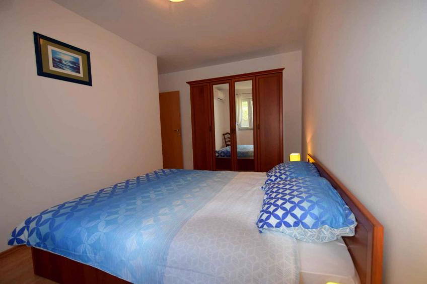 Vakantiewoning Two bedroom apartment with terrace - VW-25YY - foto 14