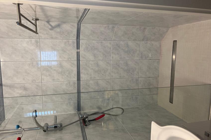 Modernes Ferienhaus in Dobropoljana mit Terrasse, Garten und Grill - foto 49