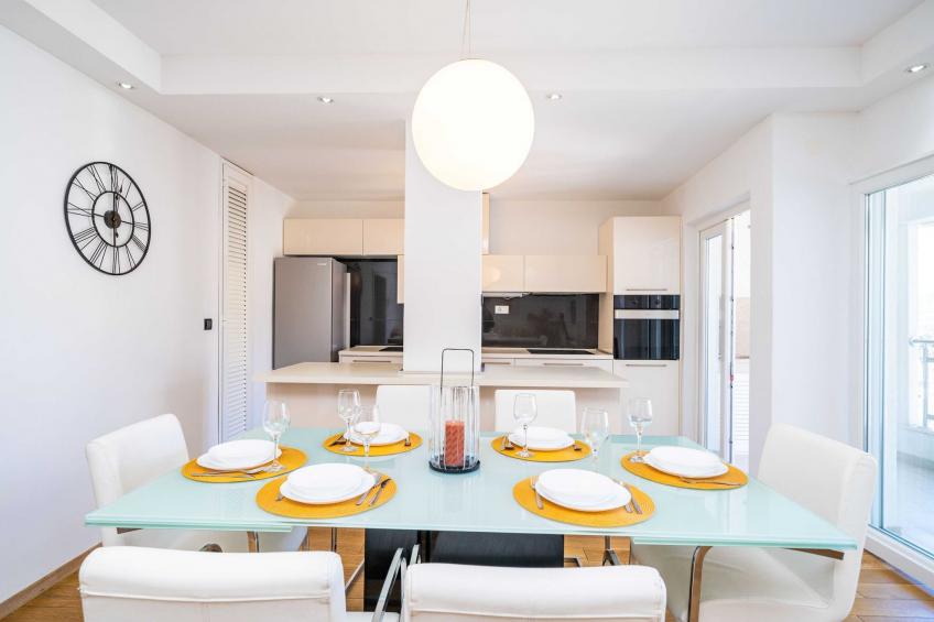 Apartment Hladilo  - Two Bedroom Apartment with Balcony - foto 7