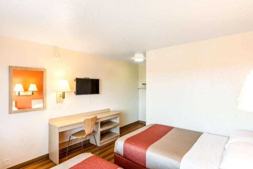 2 Queen Beds  Micfridge - foto 7