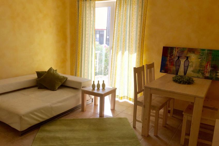 Wohnung in Novigrad mit Möblierter Terrasse - foto 11