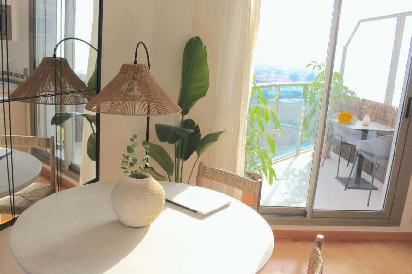 Luxuriöse Wohnung mit 1 Schlafzimmer, Balkon und Pool - foto 11