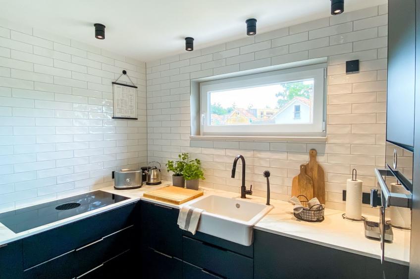 Modernes Ferienhaus mit Sauna, Seeblick, Dachterrasse und Garten - foto 16