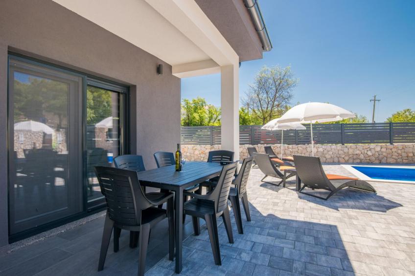 "Villa Enie" mit eigenem Pool - foto 6