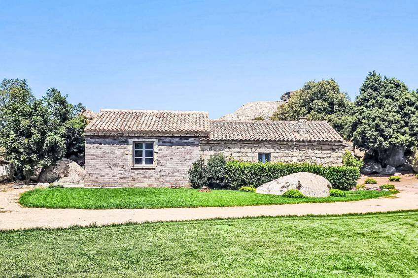 Stazzu Sarra di Monti - foto 29