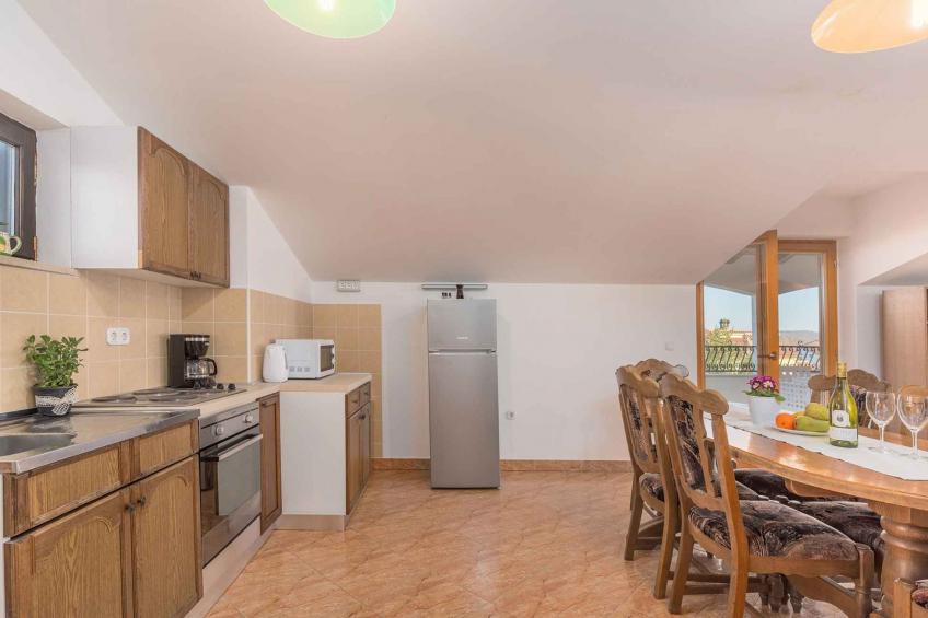 Vakantiewoning met balkon en airconditioning - BF-J9KPF - foto 17
