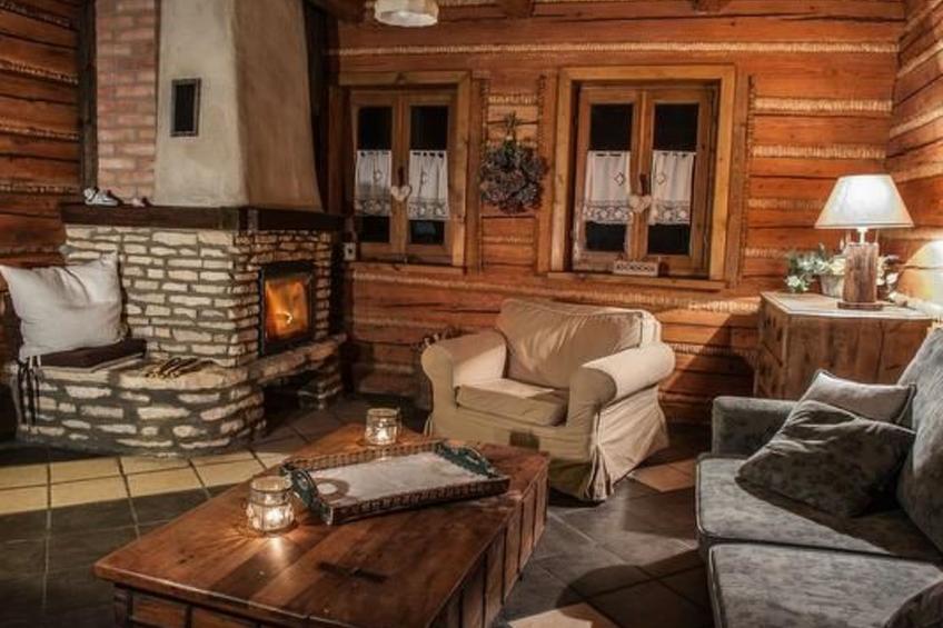 mit gemeinschaftlichem Pool