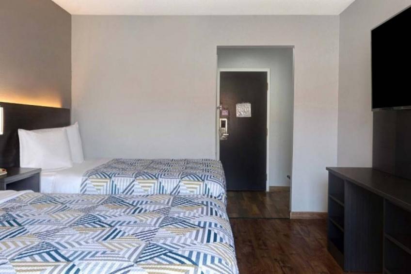 2 Queen Beds  Non-Smoking - foto 4