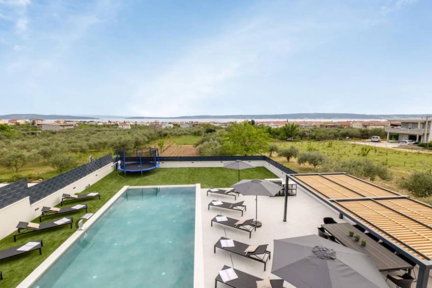 Moonlit Mirage Villa with Pool, Gym and Sauna - Five Bedroom Villa with Pool - foto 40