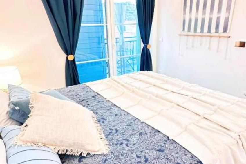 Eco Feng Shui Apartment with a View- Two Bedroom Apartment with Sea View - foto 11