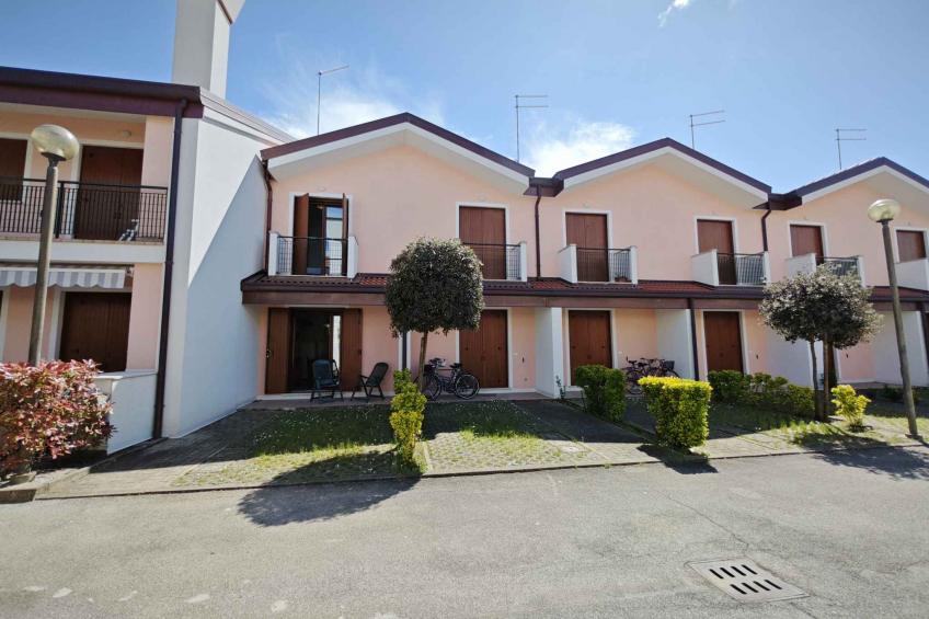 Vakantiewoning met zwembad - VW-3YNJ