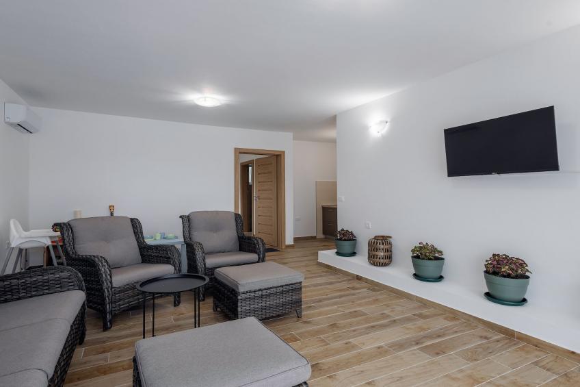 Holiday Home Milutin 1 - Four Bedroom Holiday Home with Private Pool - foto 2