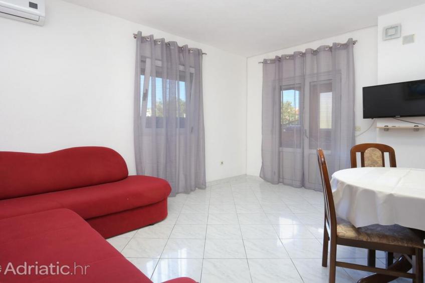 Holiday Home Nada Rogoznica - Six Bedroom Holiday Home - foto 7