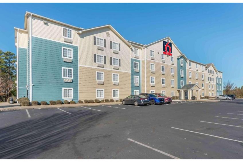 1 Queen Bed | Non-Smoking, Kitchen, Sofa-Bed - foto 6