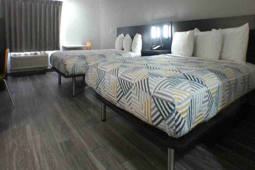 2 Queen Beds  Non-Smoking - foto 8