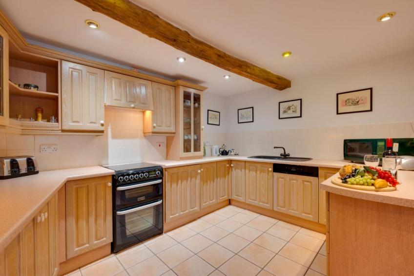 Cherry at Buckland Court - foto 3