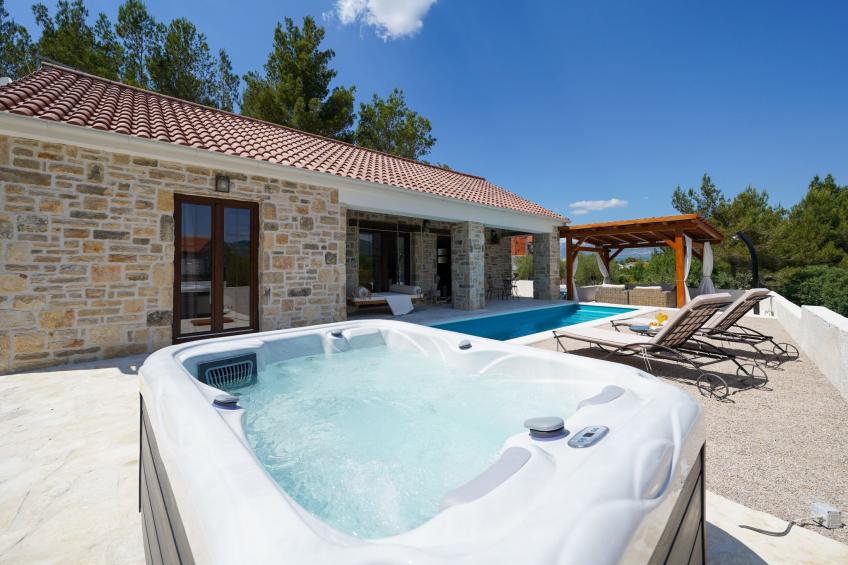 VILLA KARLA - foto 38