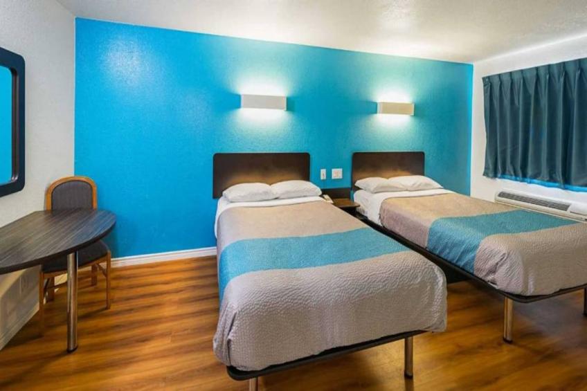 2 FULL BEDS  NON-SMOKING - foto 12