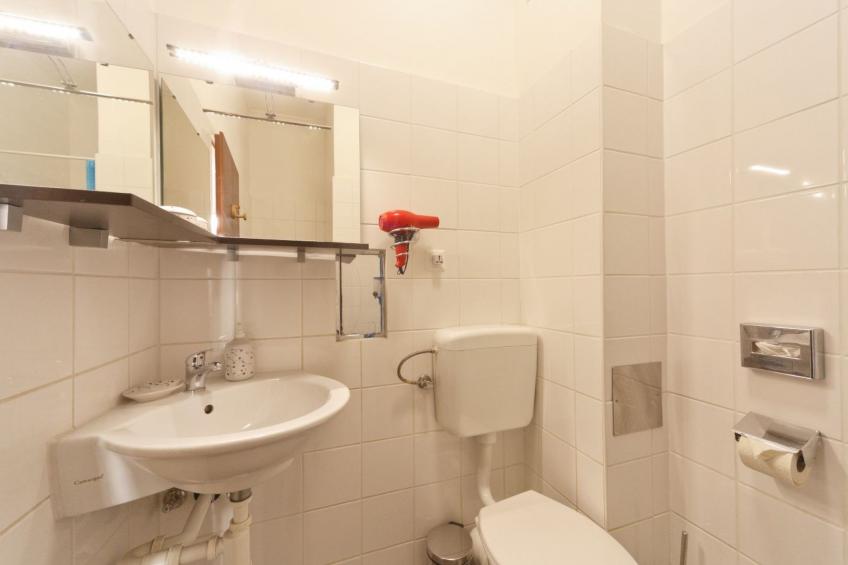 Appartement in Fünfhaus mit Garten - foto 22