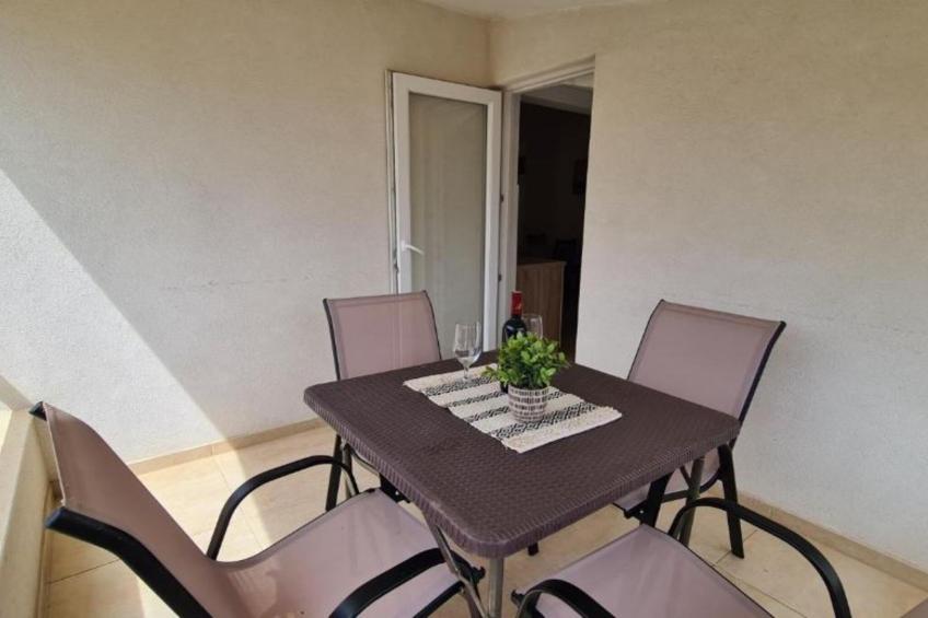 Apartment with One Bathroom - foto 31