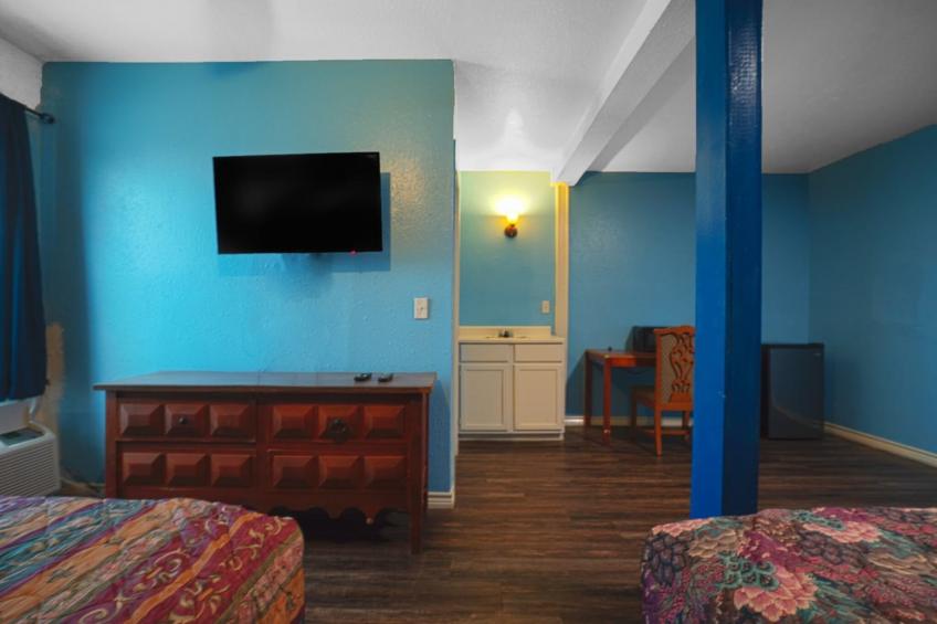 2 Queen Beds with Kitchenette - foto 15