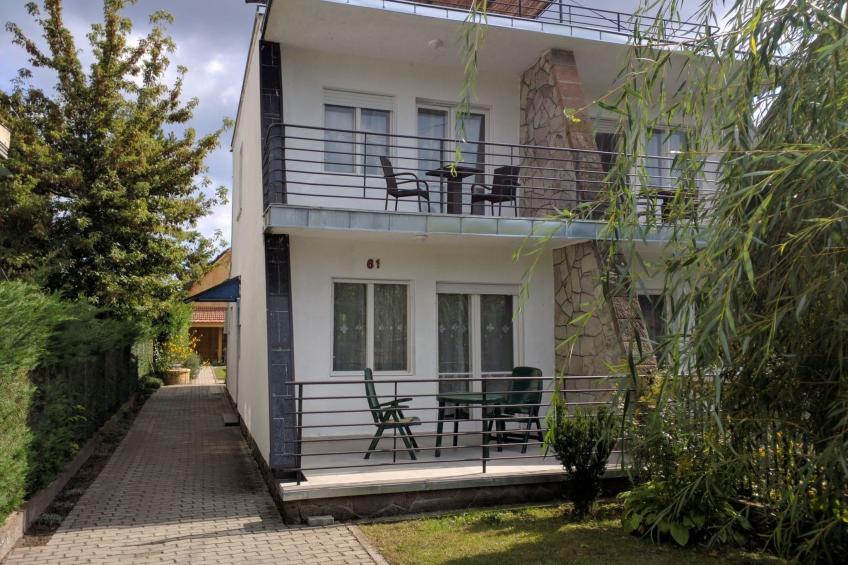 Doppelhaushälfte für sechs Personen mit Terrasse - foto 3