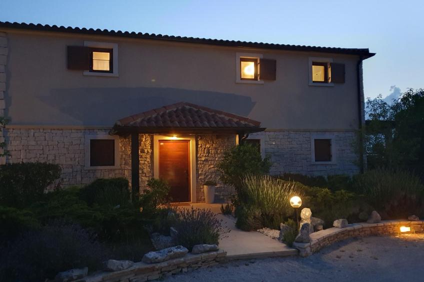 Charmante Villa Histra mit Pool und großem Garten - foto 43