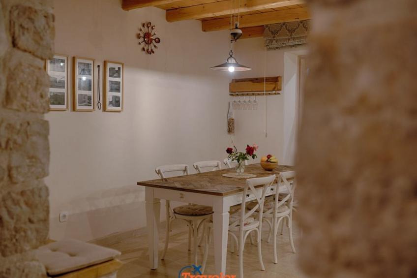 Schöne Steinvilla mit beheiztem Pool und Sauna - foto 24