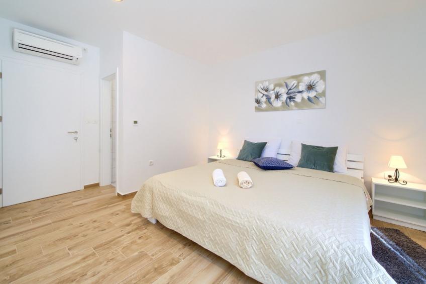 Geräumige, luxuriöse 5-Ferienvilla mit Meerblick, eigenem Pool und großer Terr - foto 40