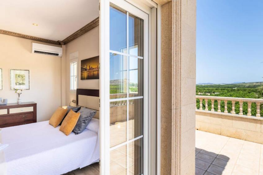 Maison à Jacarilla - foto 21