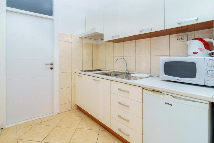 Lumbarda Resort Apartments - Standard One-Bedroom Apartment E7 - foto 3