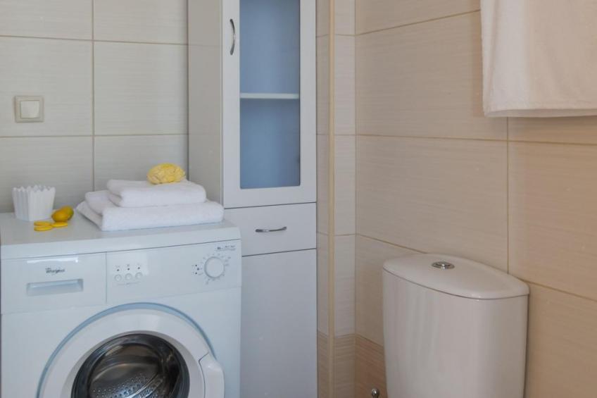 Schönes Haus in Panormos mit kleinem Garten - foto 18