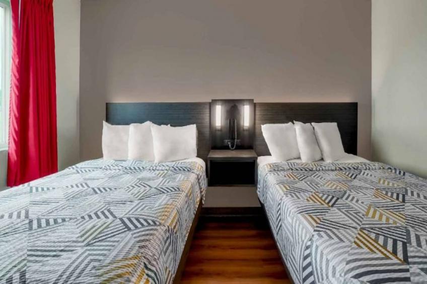 2 Full Beds  Micfridge Non-smoking - foto 18